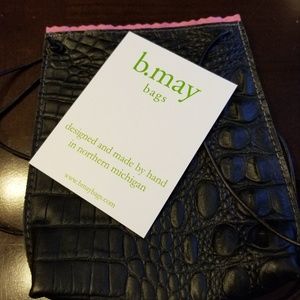 B. May slim pouch